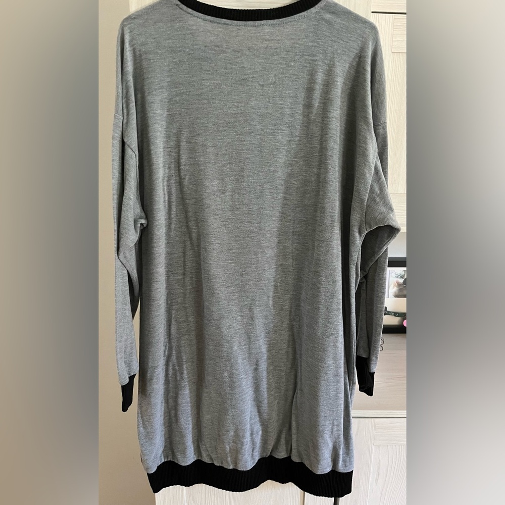 SOLD Disney's Women's Nightmare Before Christmas Sleepshirt - Picture 3 of 7